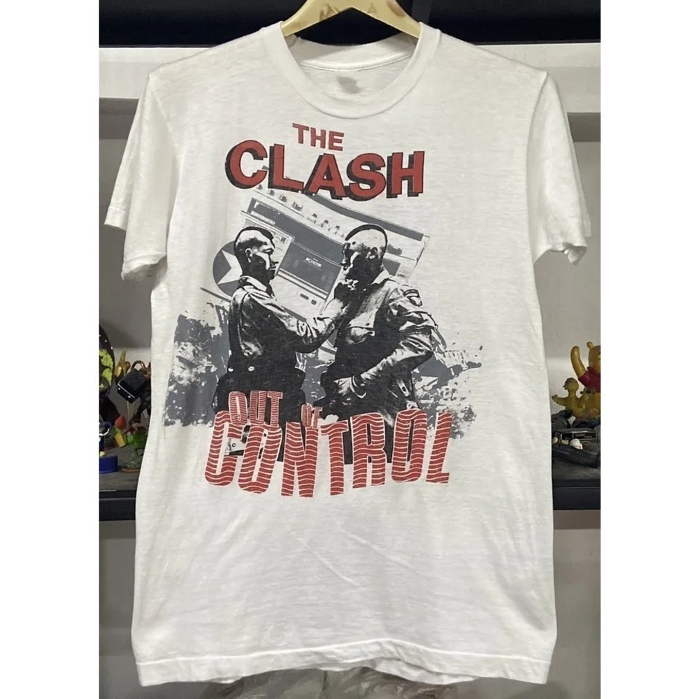 Vintage 1984S The Clash Out Of Control Punk Rock Band Tshirt